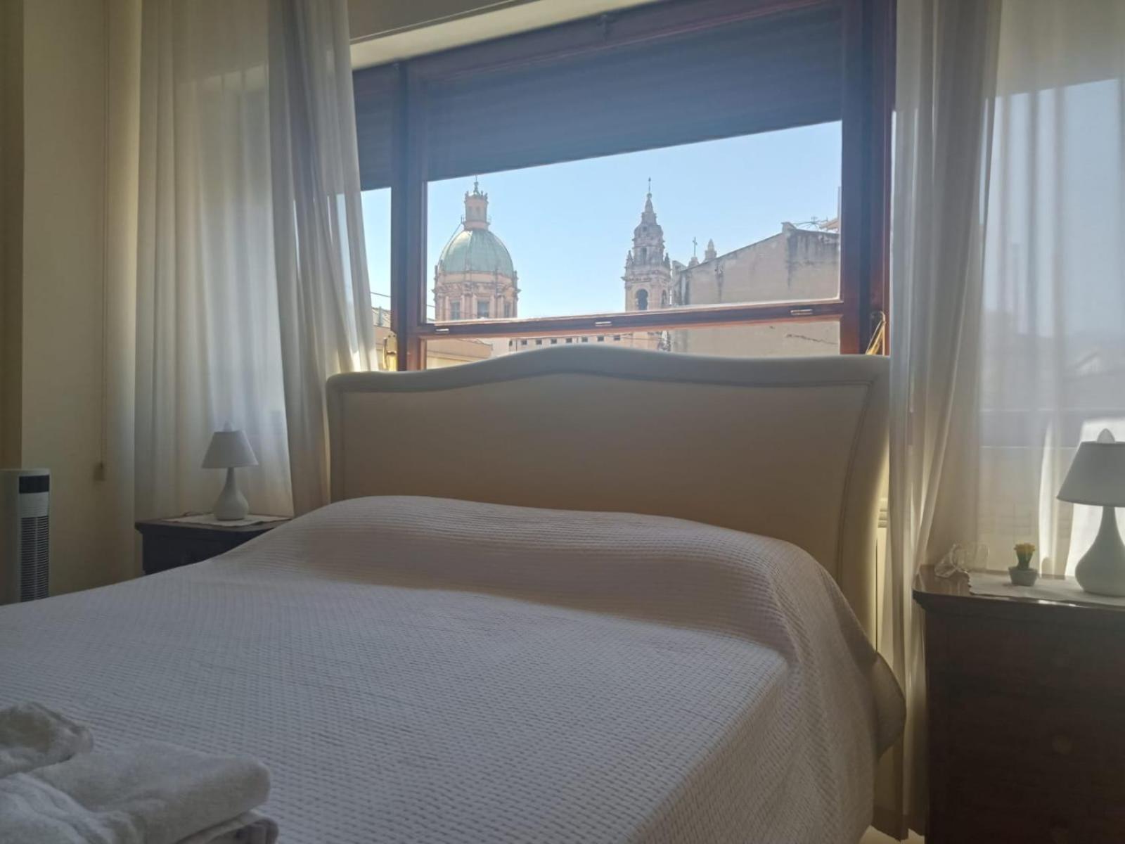 Cavoursuite Palerme Extérieur photo
